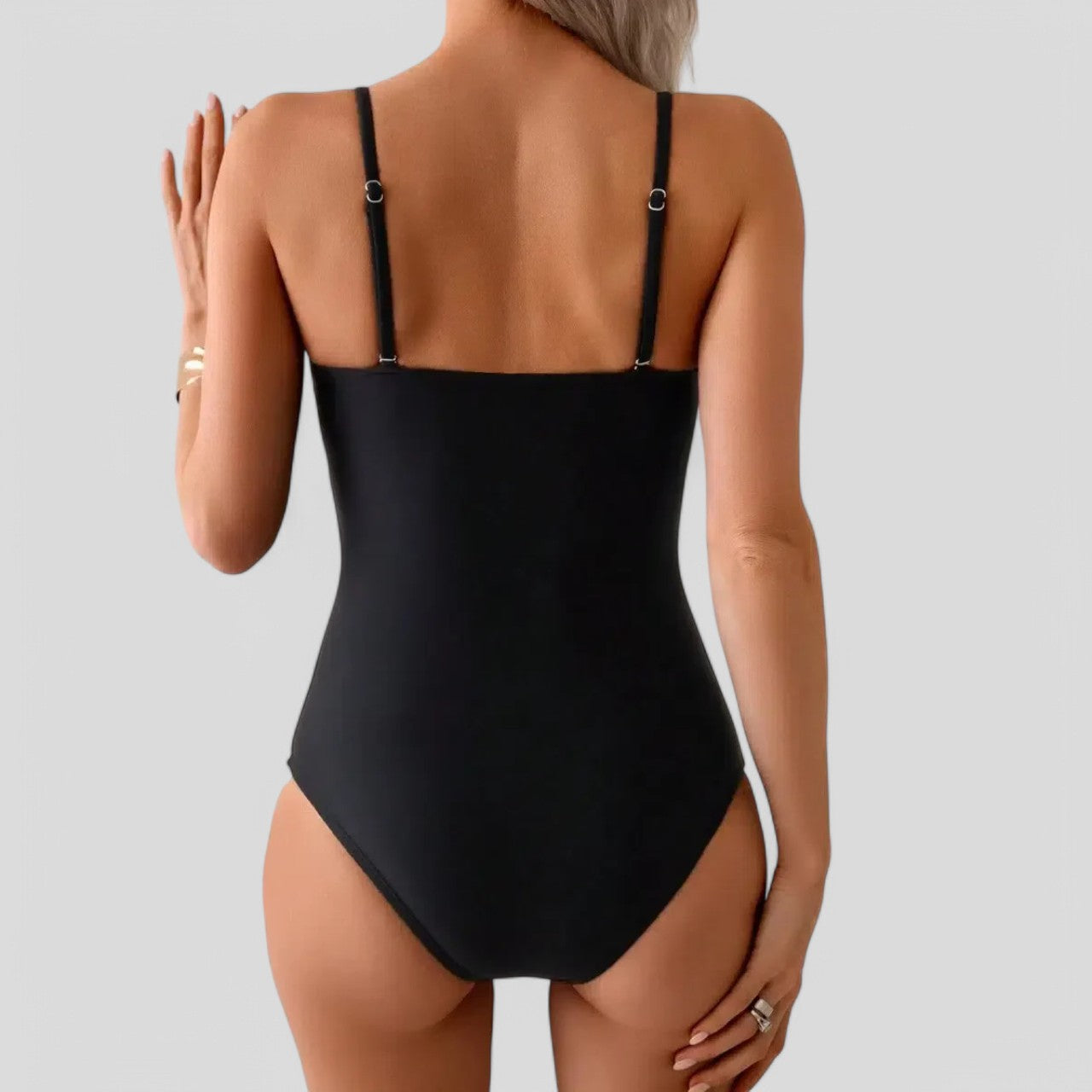 Sophia™ – Sexy Black Halter Swimwear
