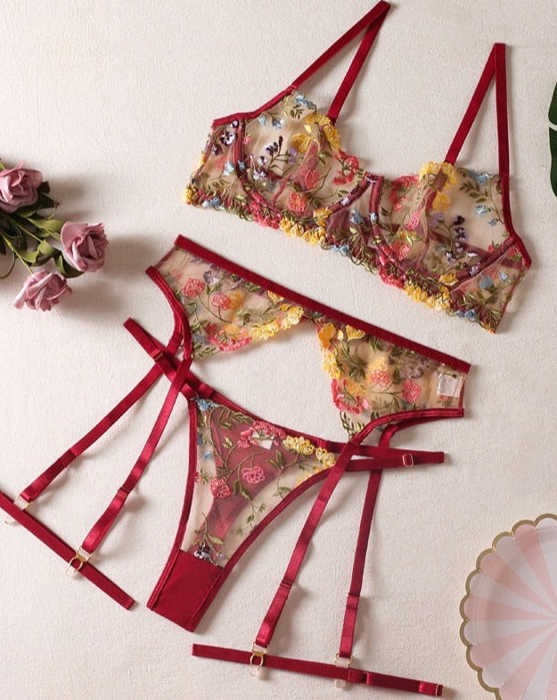 Eva™ - 3-Piece Lingerie Set
